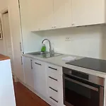 Proche * مينتون