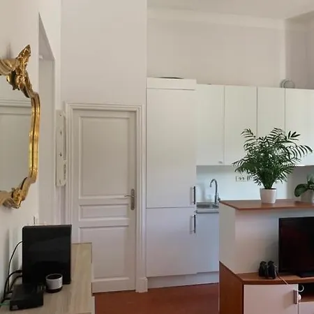 Apartamento Proche Menton